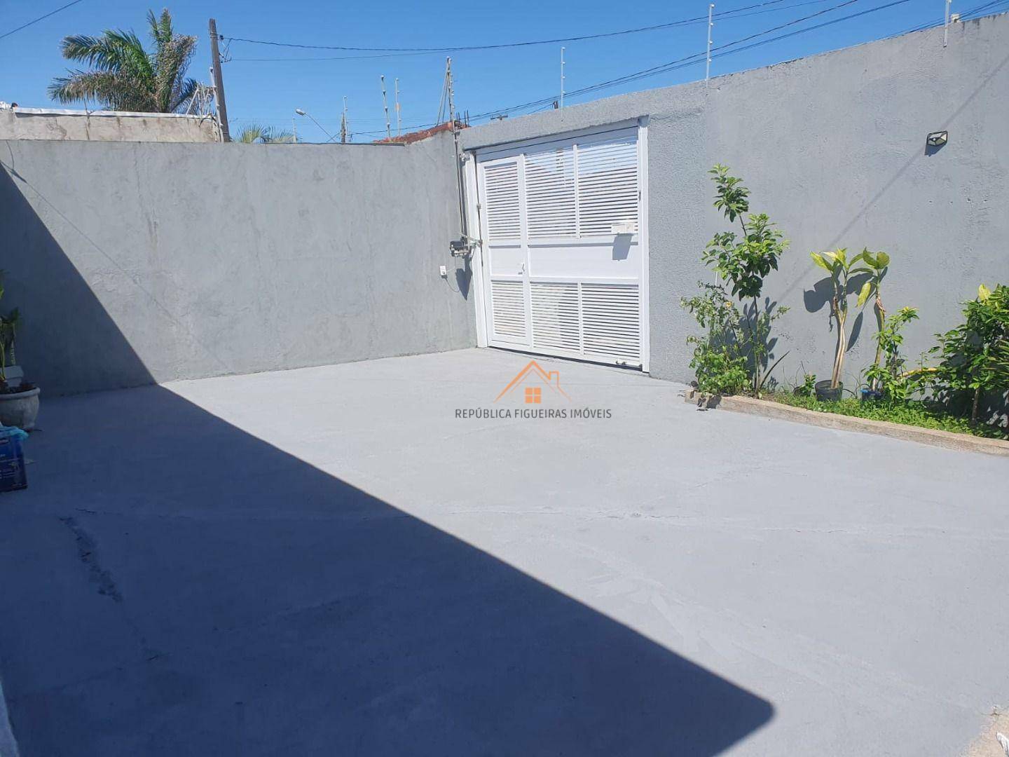 Casa à venda com 4 quartos, 107m² - Foto 36