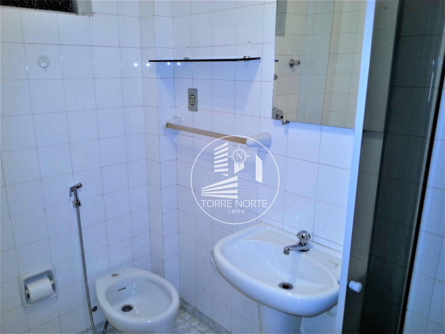 Apartamento à venda com 2 quartos, 68m² - Foto 30