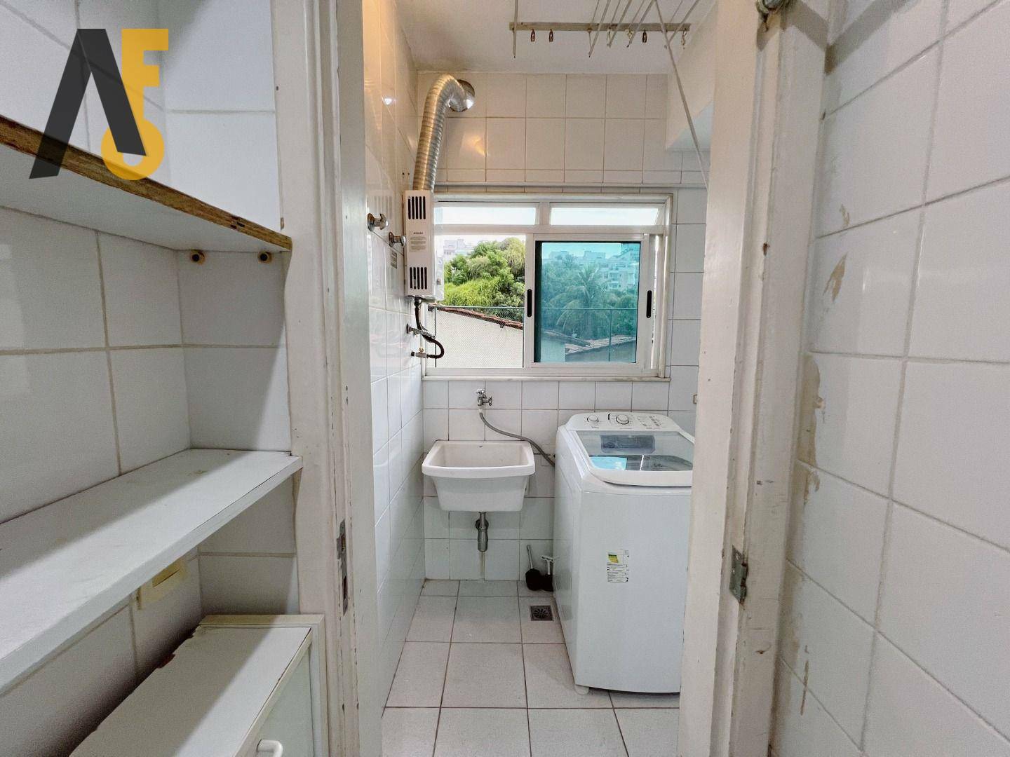 Apartamento à venda com 2 quartos, 80m² - Foto 20