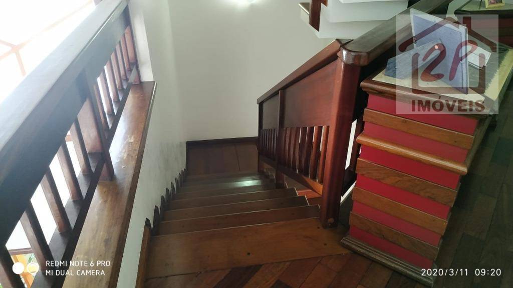 Sobrado à venda com 4 quartos, 289m² - Foto 11