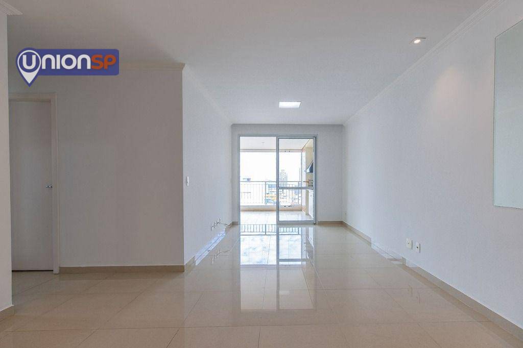 Apartamento à venda com 3 quartos, 115m² - Foto 2