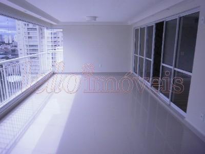 Apartamento para alugar com 3 quartos, 160m² - Foto 6