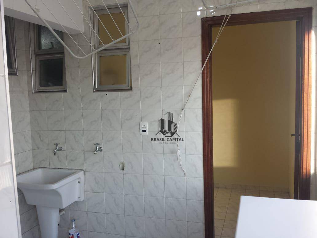 Apartamento à venda com 3 quartos, 147m² - Foto 27