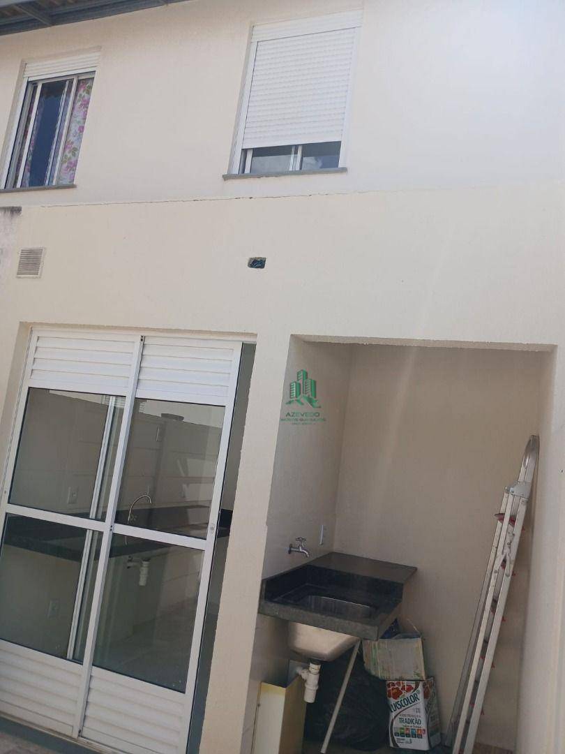 Sobrado à venda com 2 quartos, 54m² - Foto 3