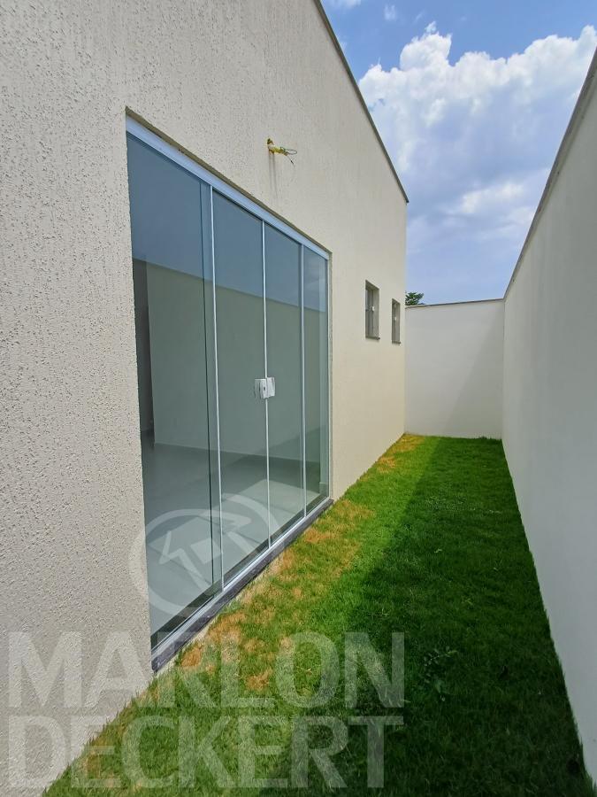 Casa à venda com 2 quartos, 68m² - Foto 14