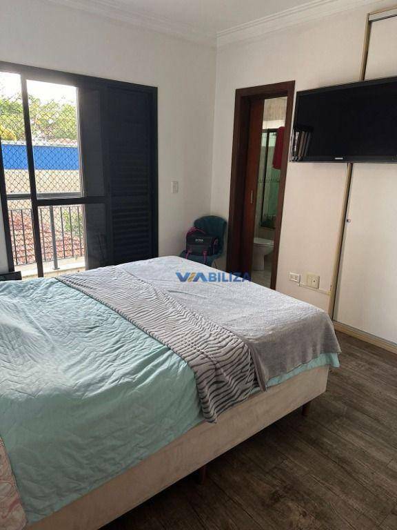 Apartamento à venda com 4 quartos, 150m² - Foto 17