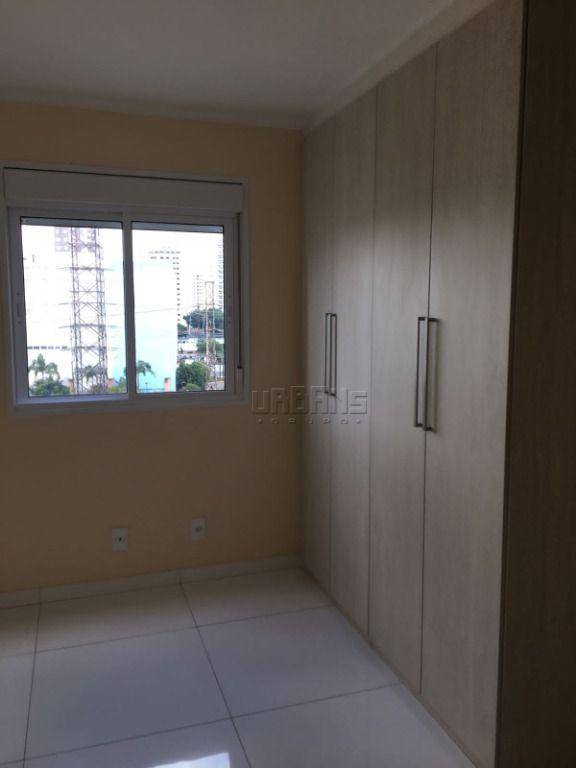 Apartamento à venda com 2 quartos, 66m² - Foto 5