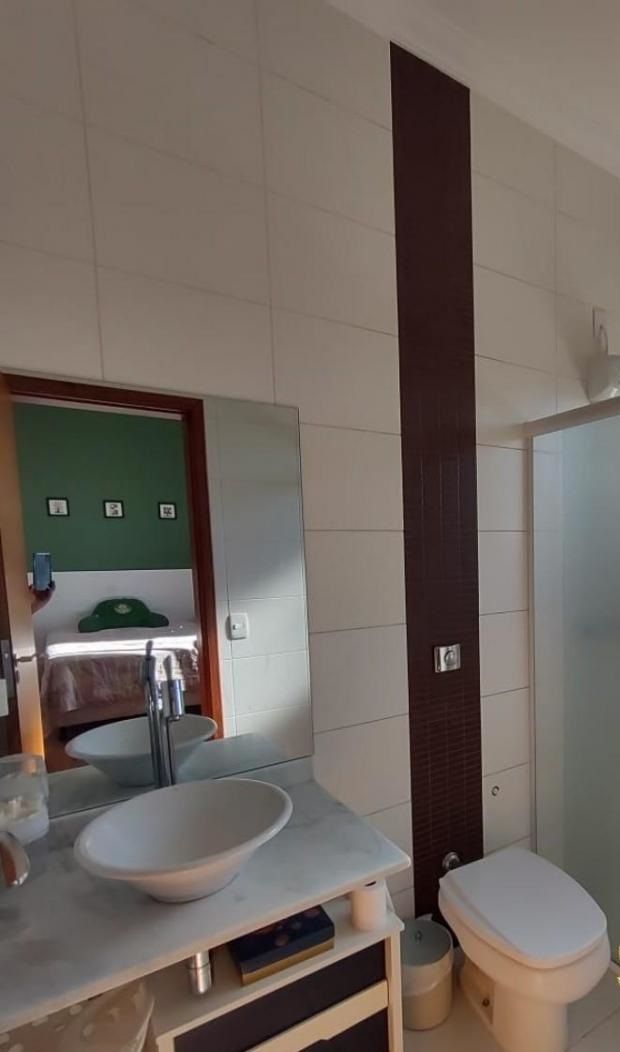 Casa de Condomínio à venda com 3 quartos, 225m² - Foto 14