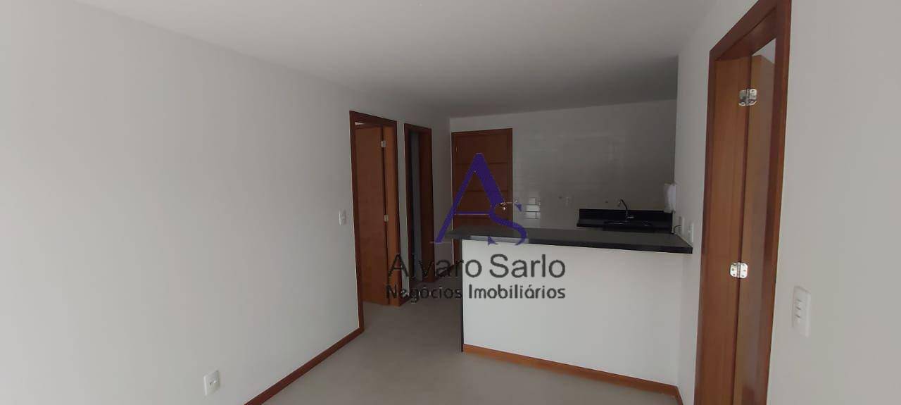 Apartamento à venda com 3 quartos, 138m² - Foto 6