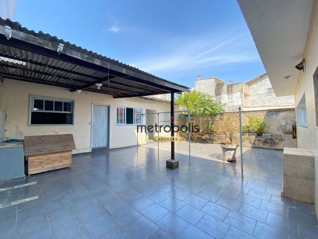 Casa à venda com 4 quartos, 250m² - Foto 40