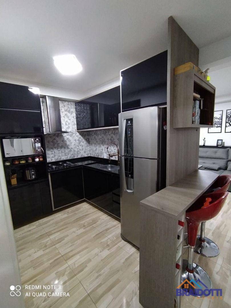 Apartamento à venda com 2 quartos, 50m² - Foto 7