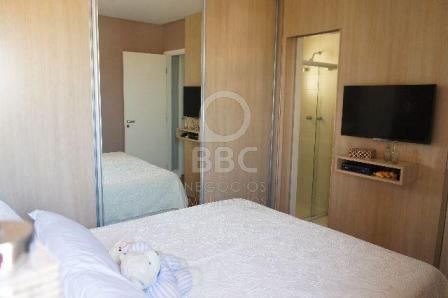 Apartamento à venda com 2 quartos, 80m² - Foto 15