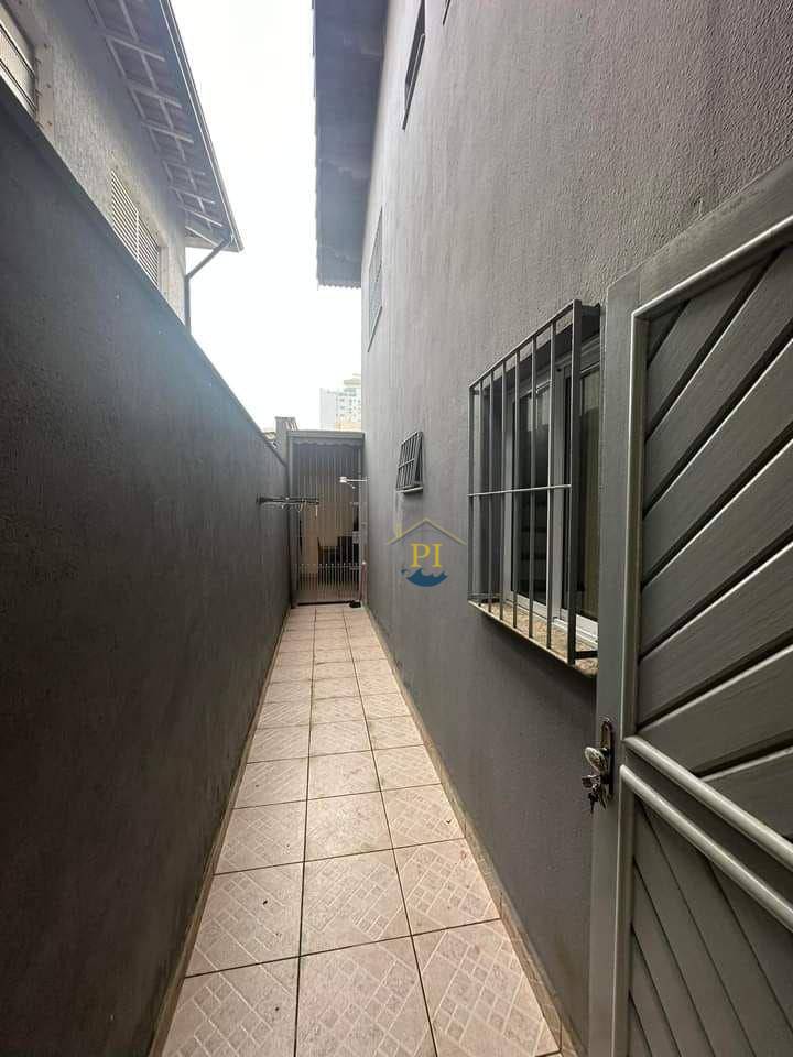 Casa à venda com 3 quartos, 129m² - Foto 3