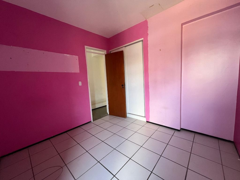 Apartamento à venda com 3 quartos, 100m² - Foto 12