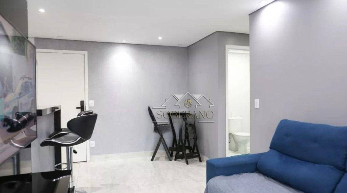 Apartamento à venda com 2 quartos, 64m² - Foto 2