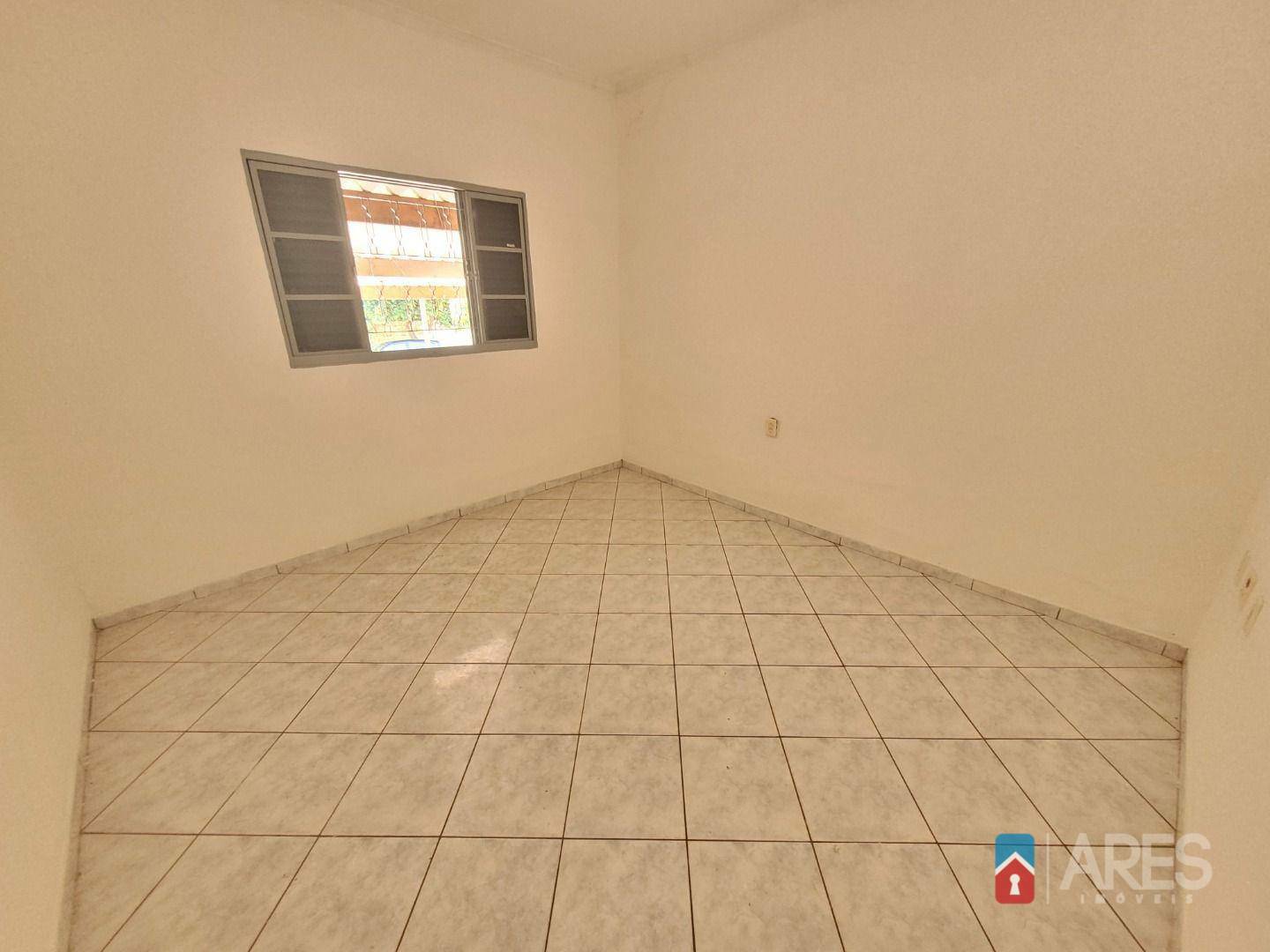 Casa à venda com 2 quartos, 81m² - Foto 5