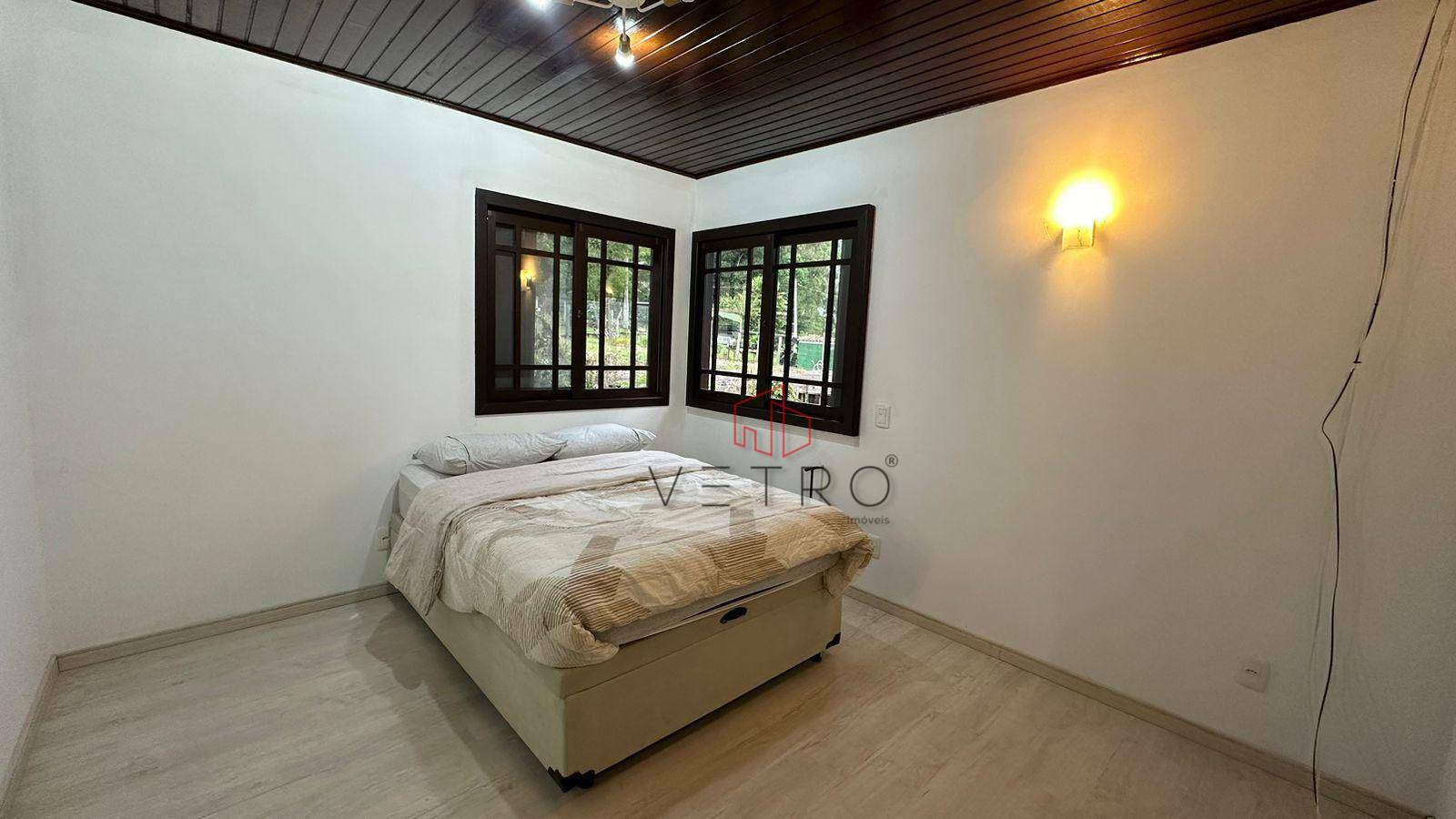 Casa de Condomínio à venda com 2 quartos, 73m² - Foto 9