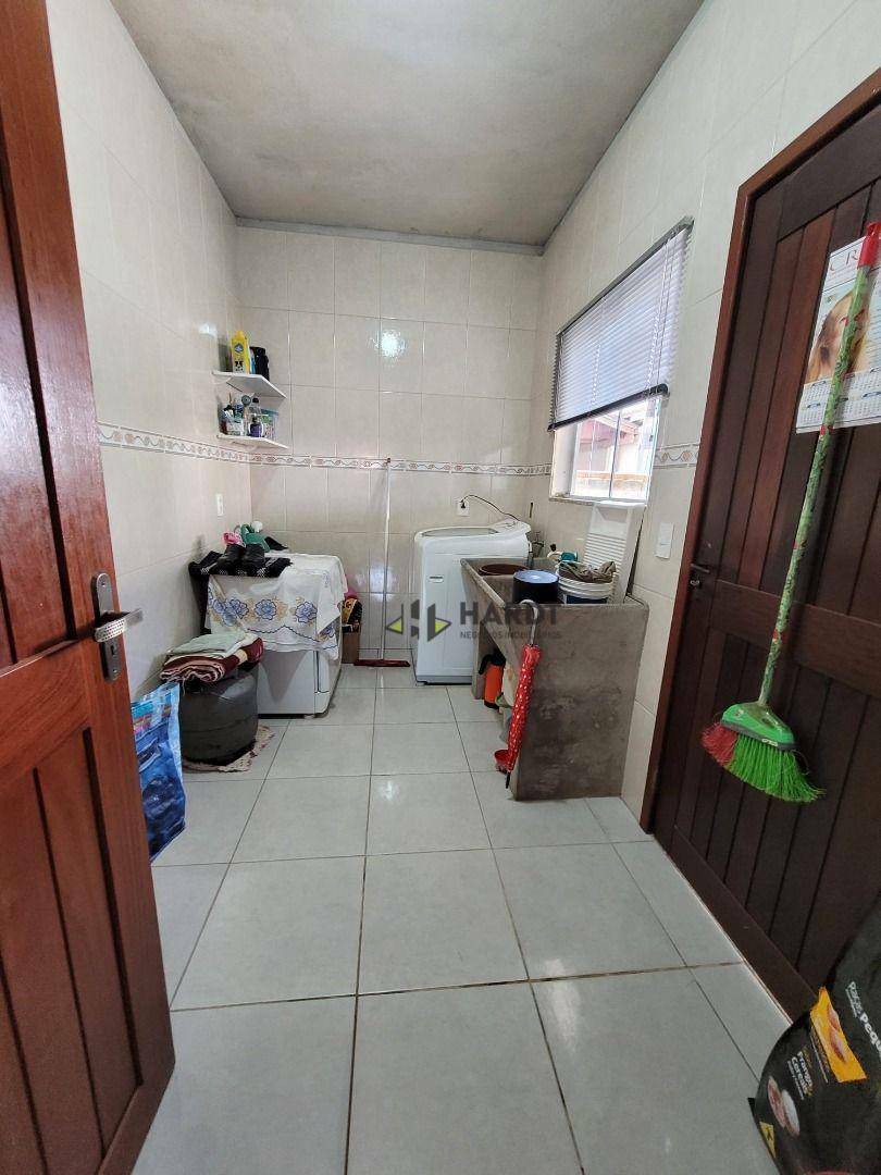 Sobrado à venda com 3 quartos, 246m² - Foto 12