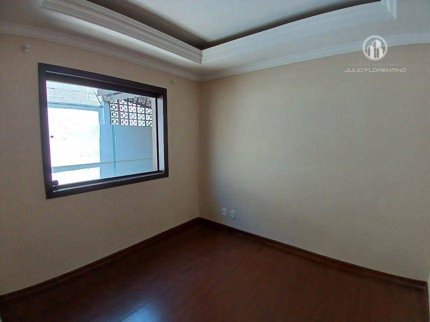 Sobrado à venda com 4 quartos, 185m² - Foto 14