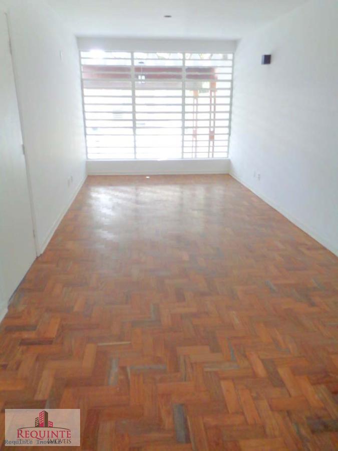 Sobrado à venda com 3 quartos, 200m² - Foto 3