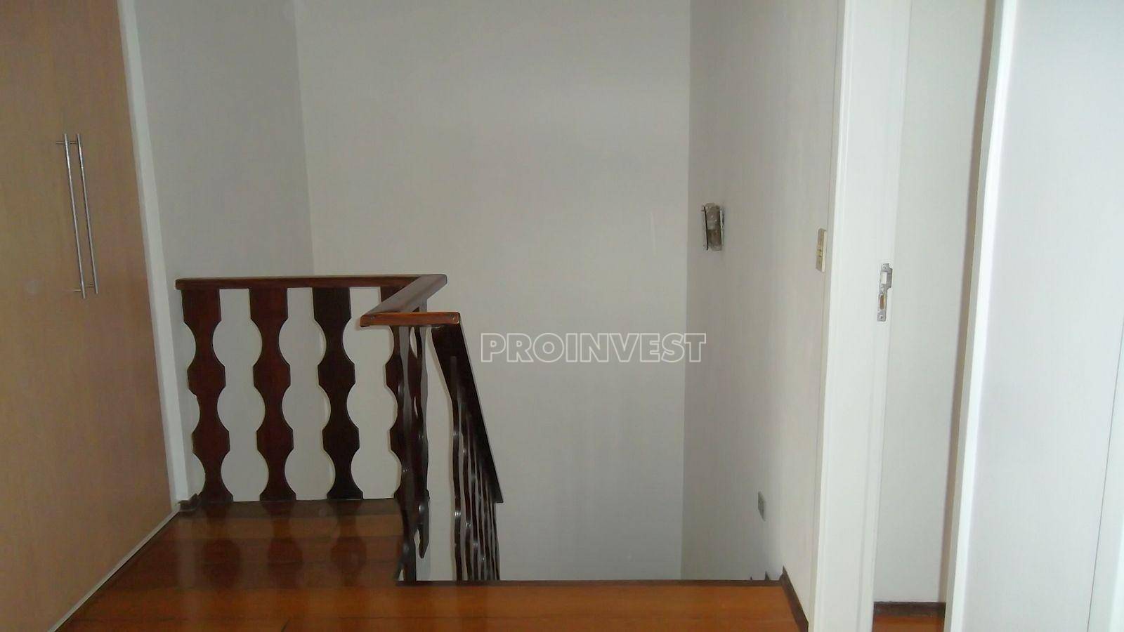 Casa à venda com 3 quartos, 330m² - Foto 22