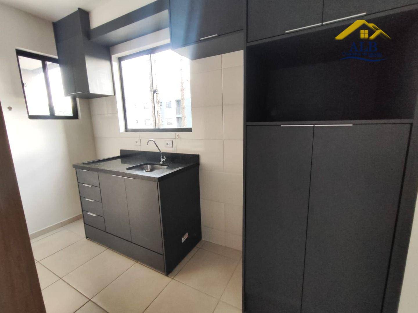 Apartamento à venda com 2 quartos, 48m² - Foto 9