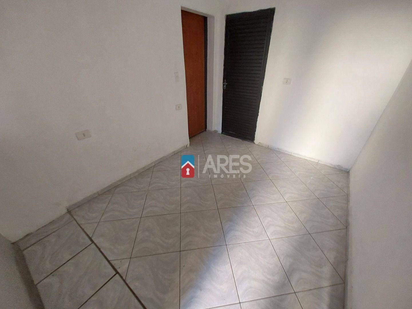 Casa à venda com 4 quartos, 207m² - Foto 16