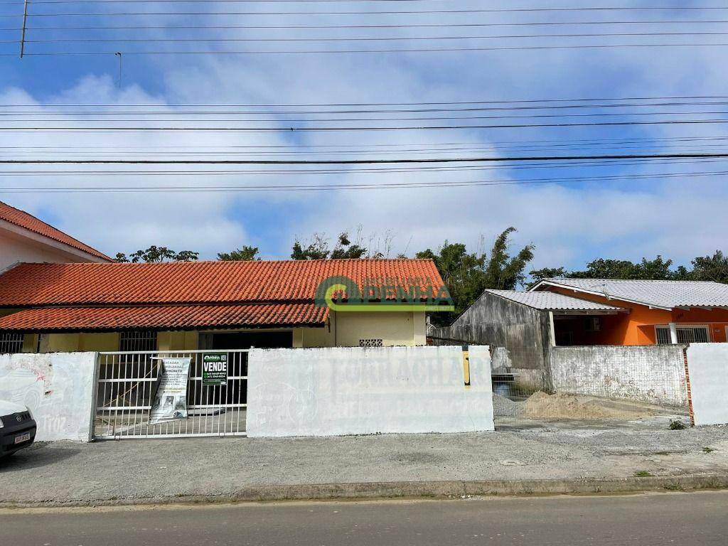 Casa à venda com 2 quartos, 360m² - Foto 2