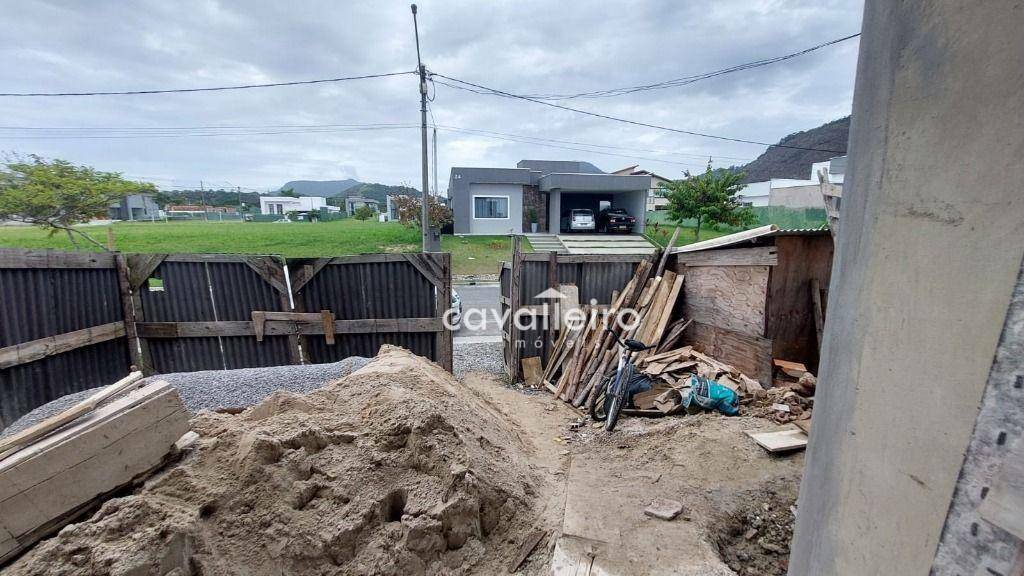 Casa de Condomínio à venda com 3 quartos, 360m² - Foto 42