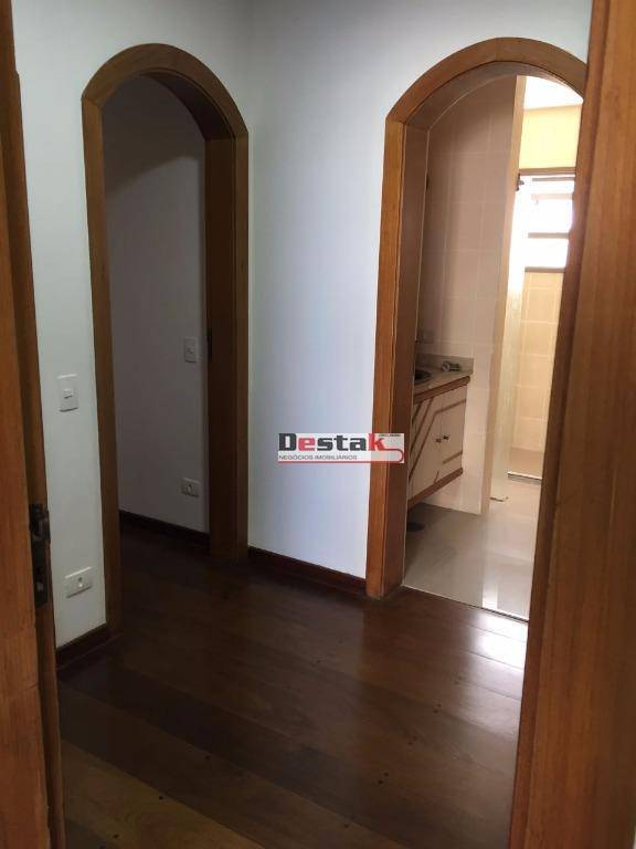 Apartamento à venda com 2 quartos, 240m² - Foto 35