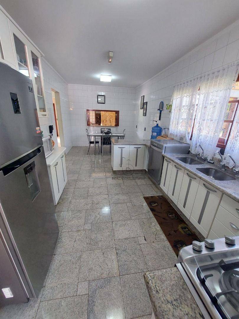 Casa de Condomínio para alugar com 4 quartos, 438m² - Foto 11