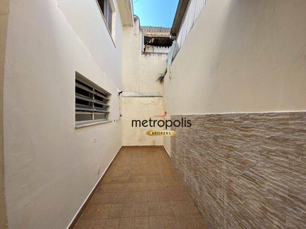 Sobrado à venda e aluguel com 3 quartos, 169m² - Foto 15