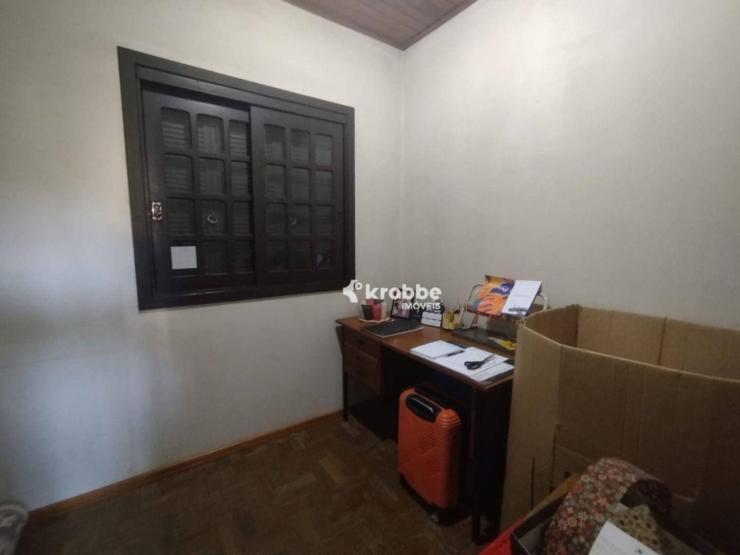 Casa à venda com 4 quartos, 174m² - Foto 8