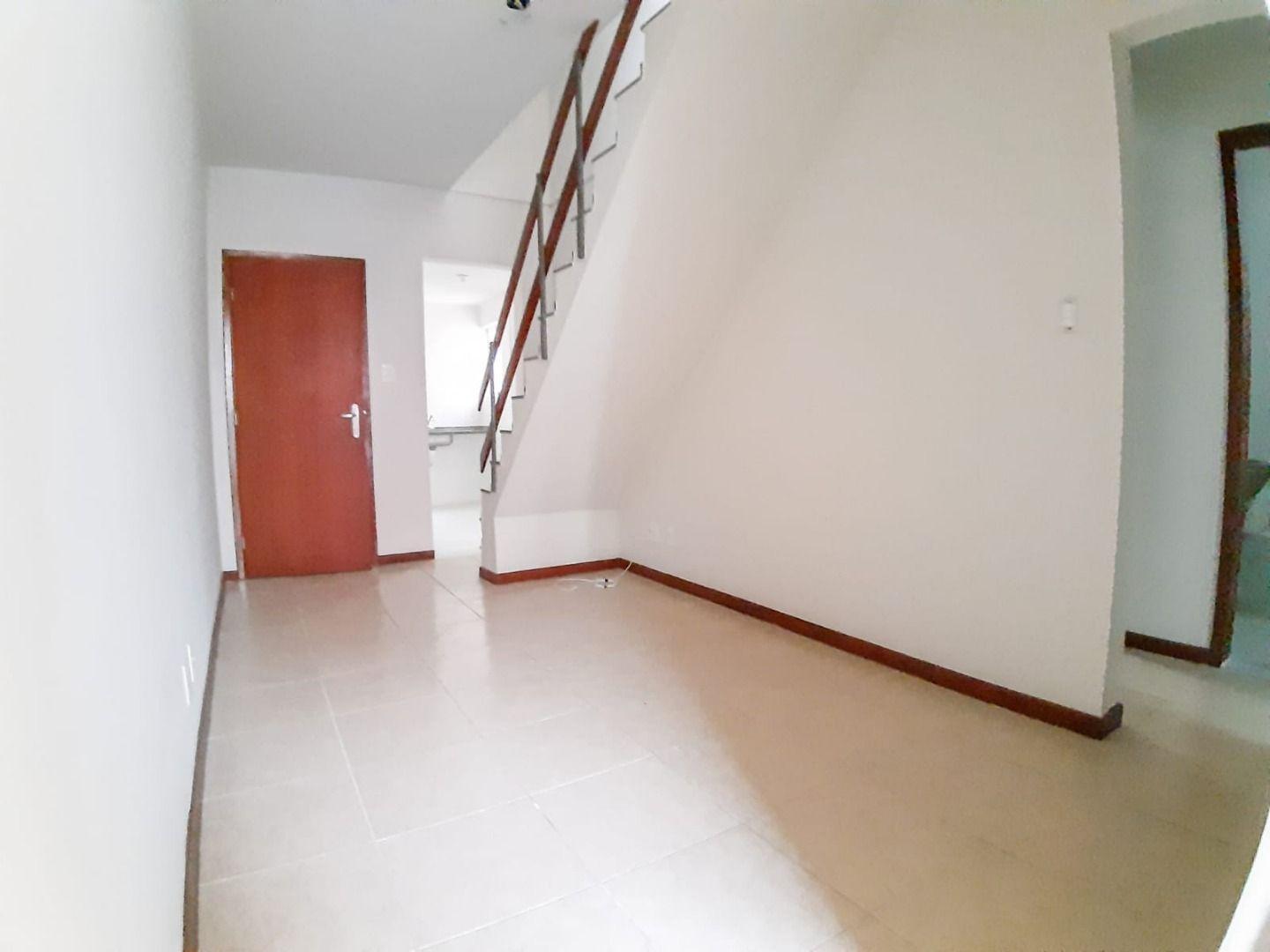 Cobertura à venda com 2 quartos, 130m² - Foto 3