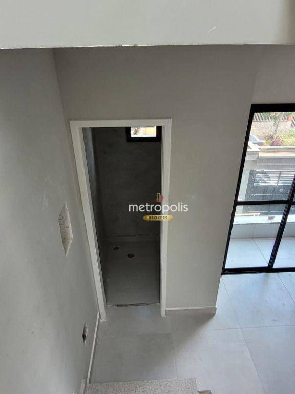 Sobrado à venda com 2 quartos, 110m² - Foto 4