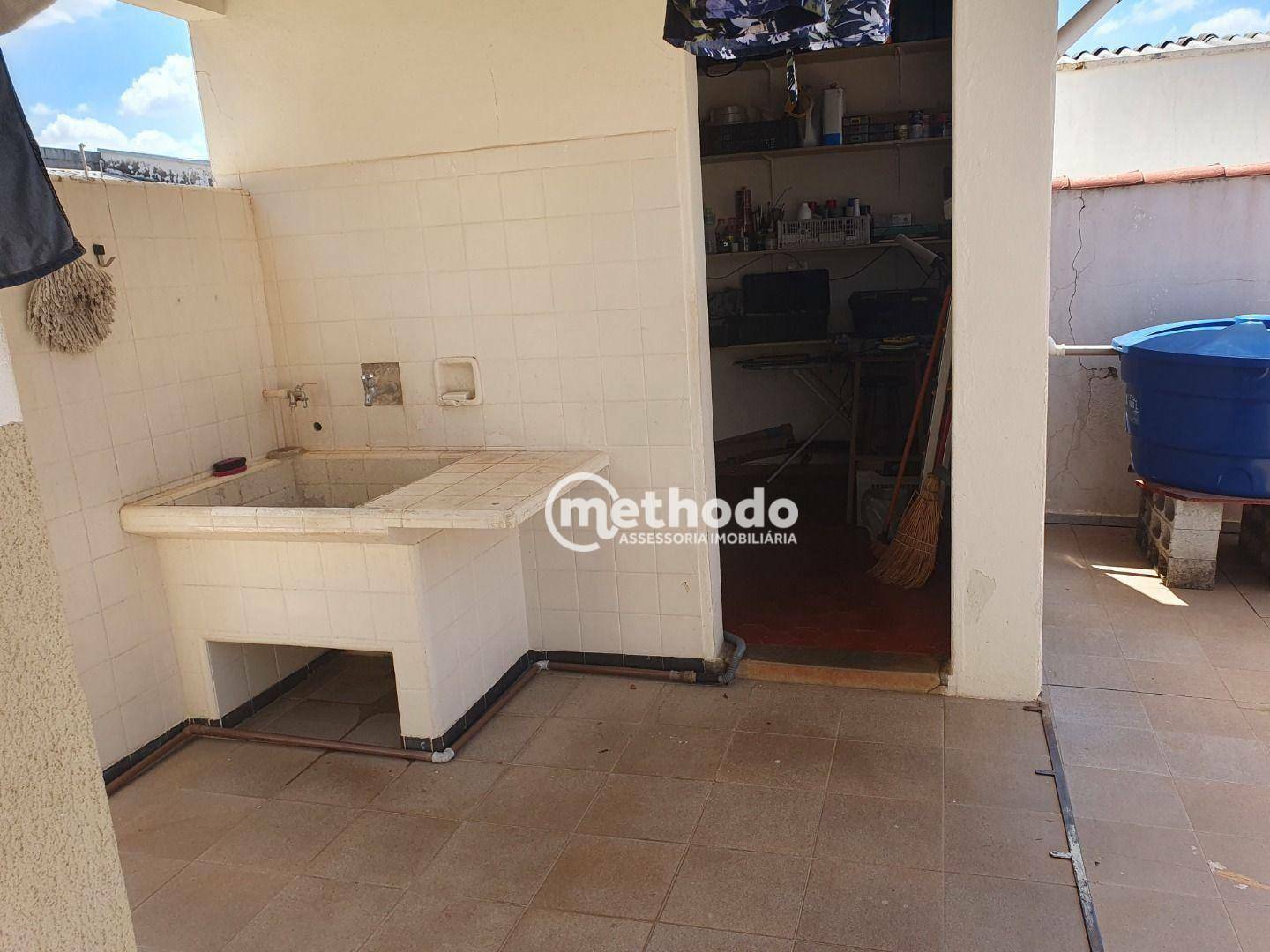 Casa à venda com 3 quartos, 231m² - Foto 43