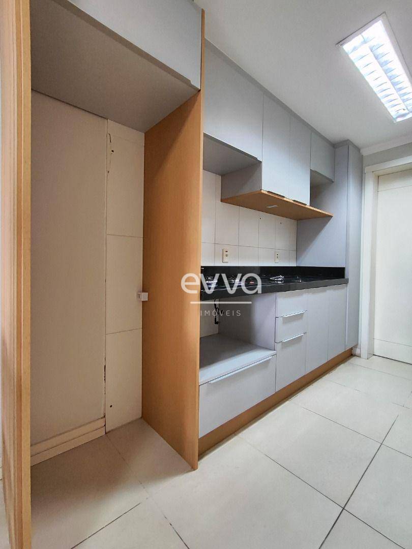 Apartamento à venda com 2 quartos, 82m² - Foto 7