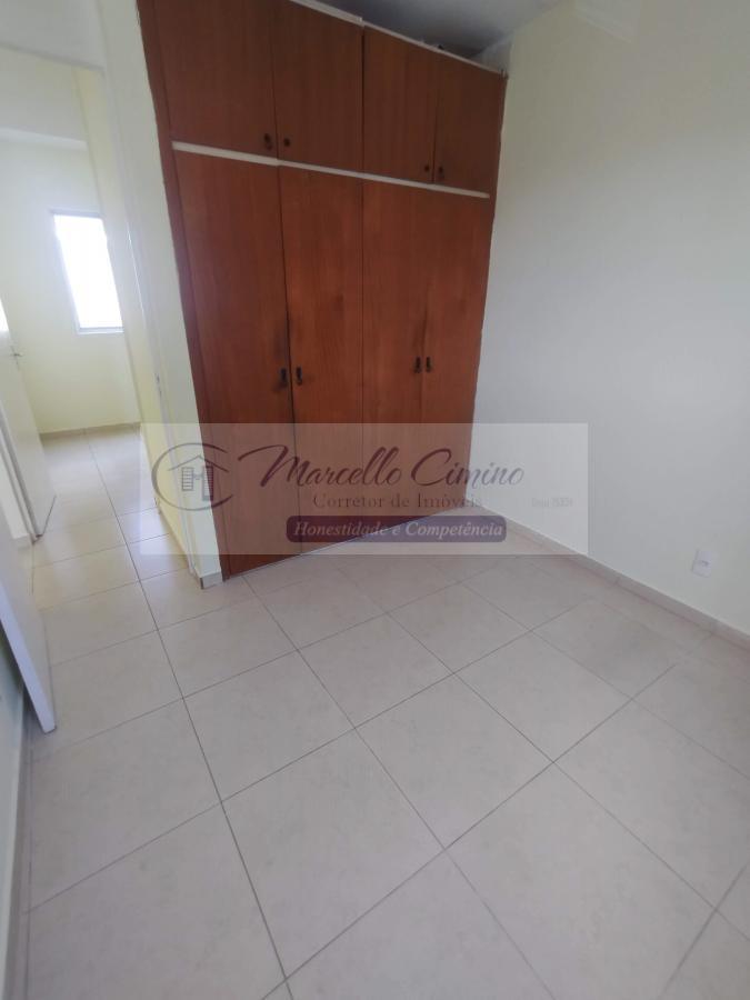 Apartamento à venda com 3 quartos, 55m² - Foto 11