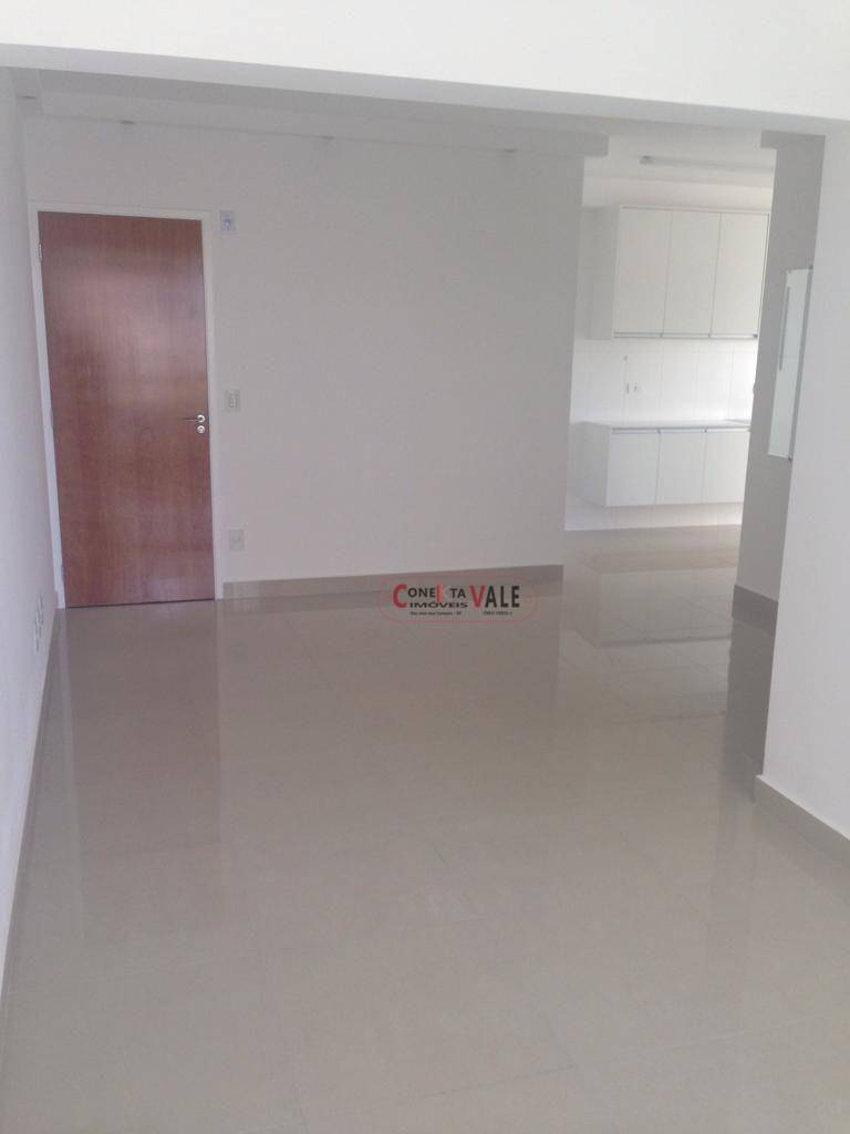 Apartamento para alugar com 2 quartos, 80m² - Foto 7