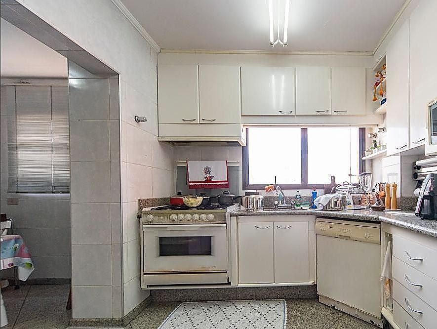 Apartamento à venda com 3 quartos, 162m² - Foto 6