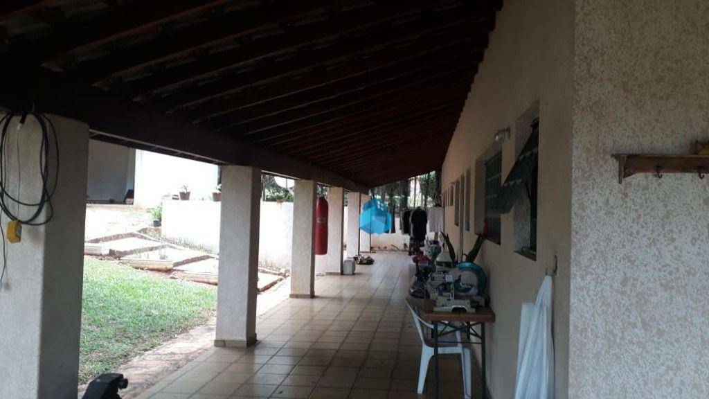 Chácara à venda com 5 quartos, 700m² - Foto 12