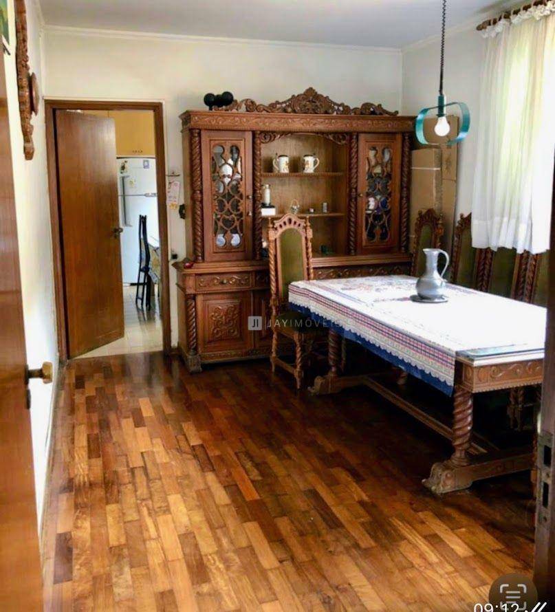 Sobrado à venda e aluguel com 3 quartos, 178m² - Foto 1