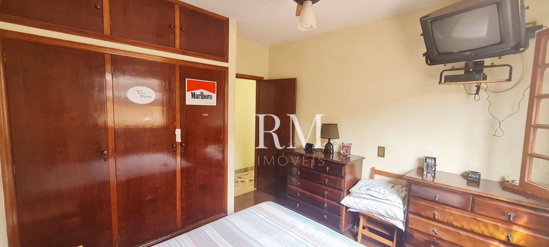 Casa à venda com 3 quartos, 236m² - Foto 21