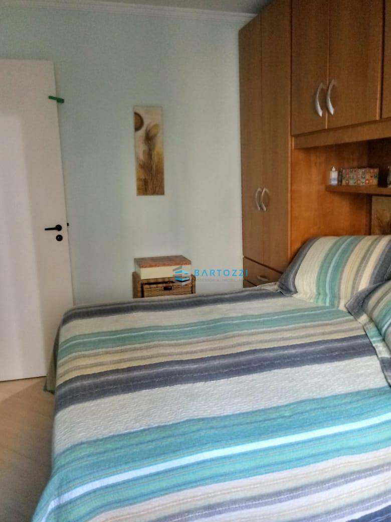 Apartamento à venda com 2 quartos, 63m² - Foto 25