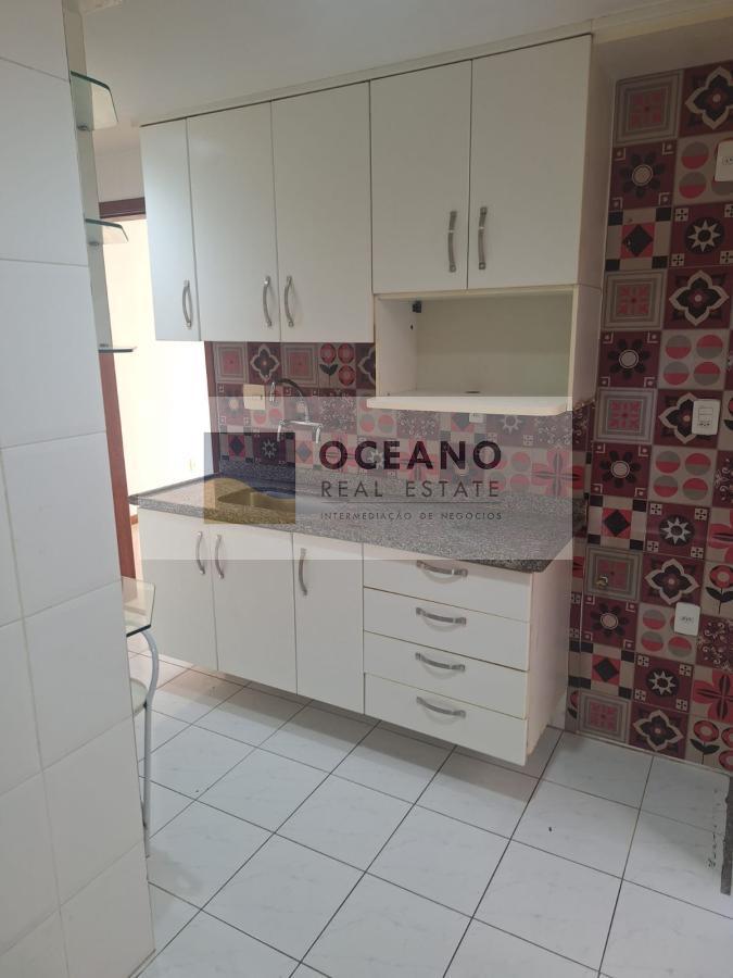 Apartamento à venda com 3 quartos, 107m² - Foto 17