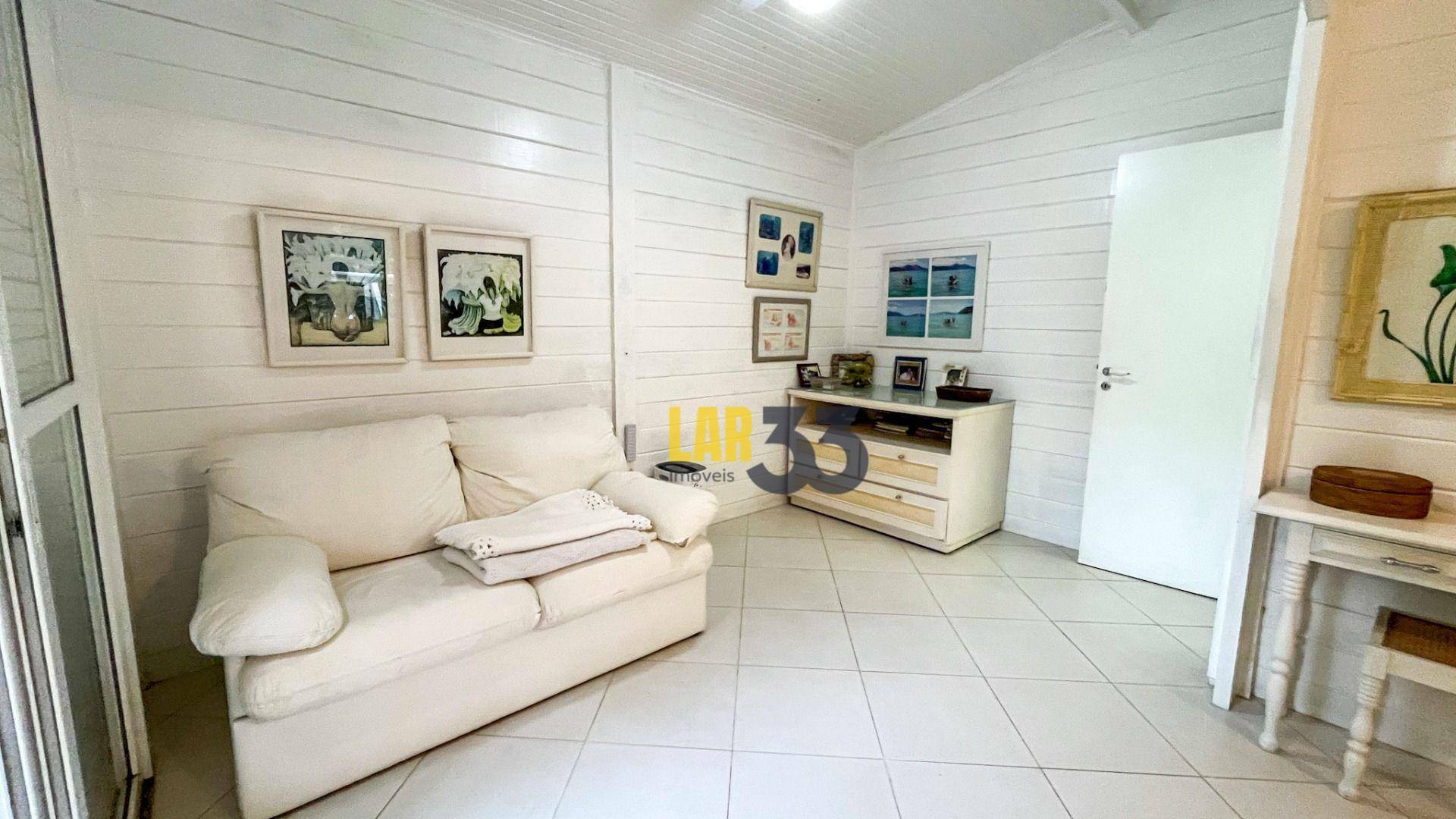 Casa à venda com 4 quartos, 350m² - Foto 14