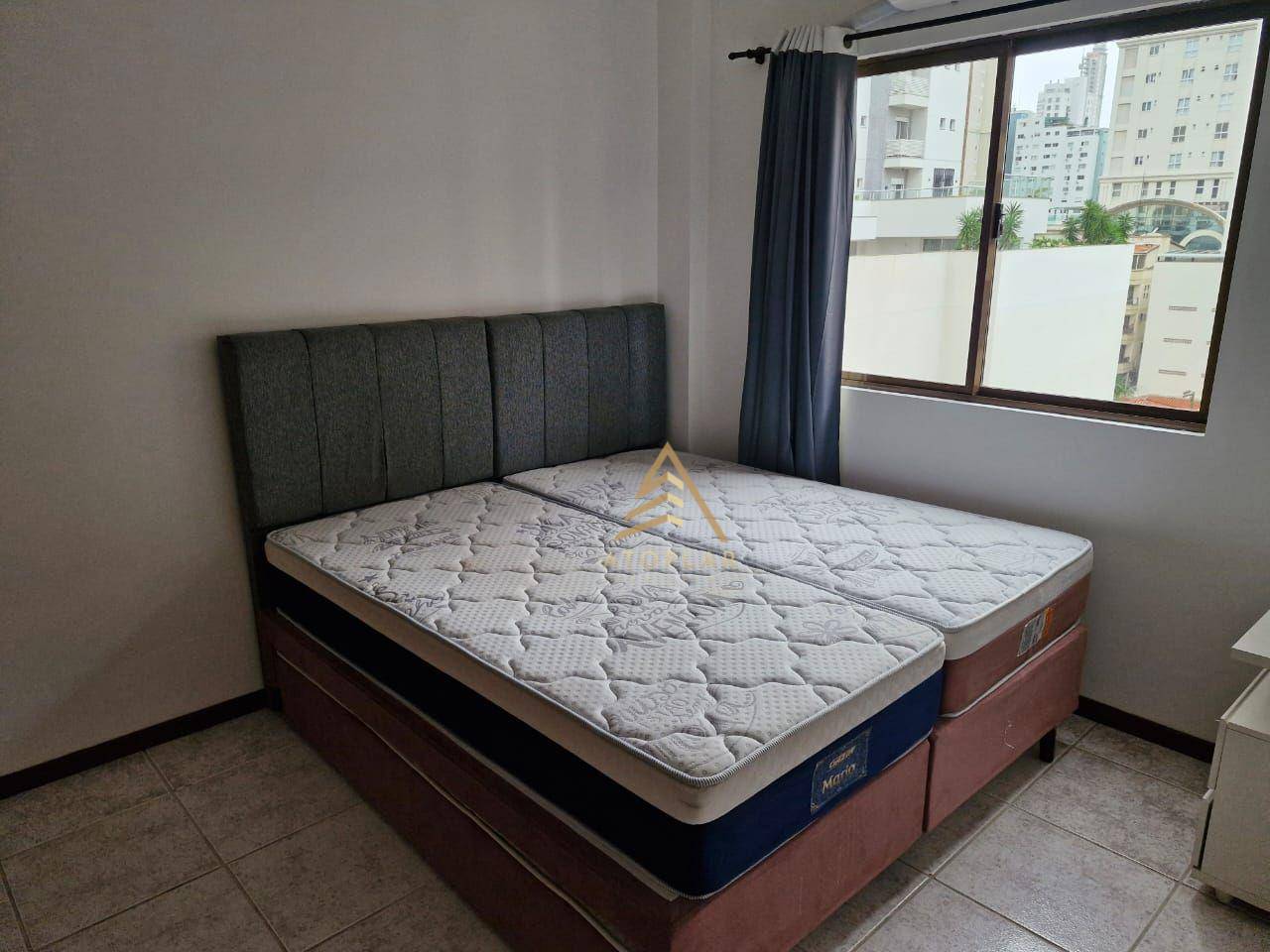 Apartamento para alugar com 3 quartos, 108m² - Foto 5