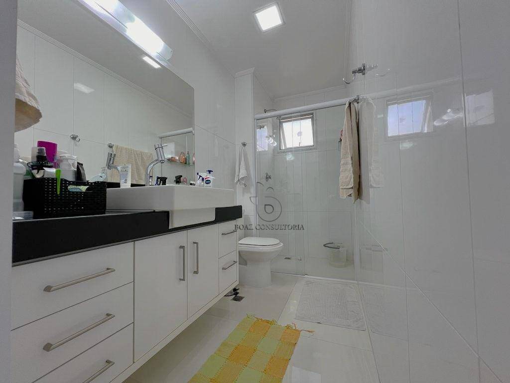 Apartamento à venda com 2 quartos, 135m² - Foto 21