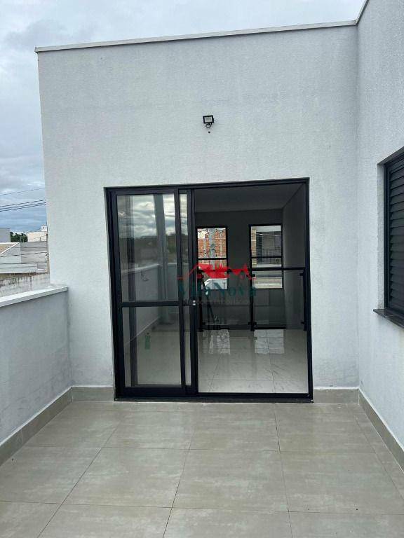 Casa à venda com 4 quartos, 155m² - Foto 15