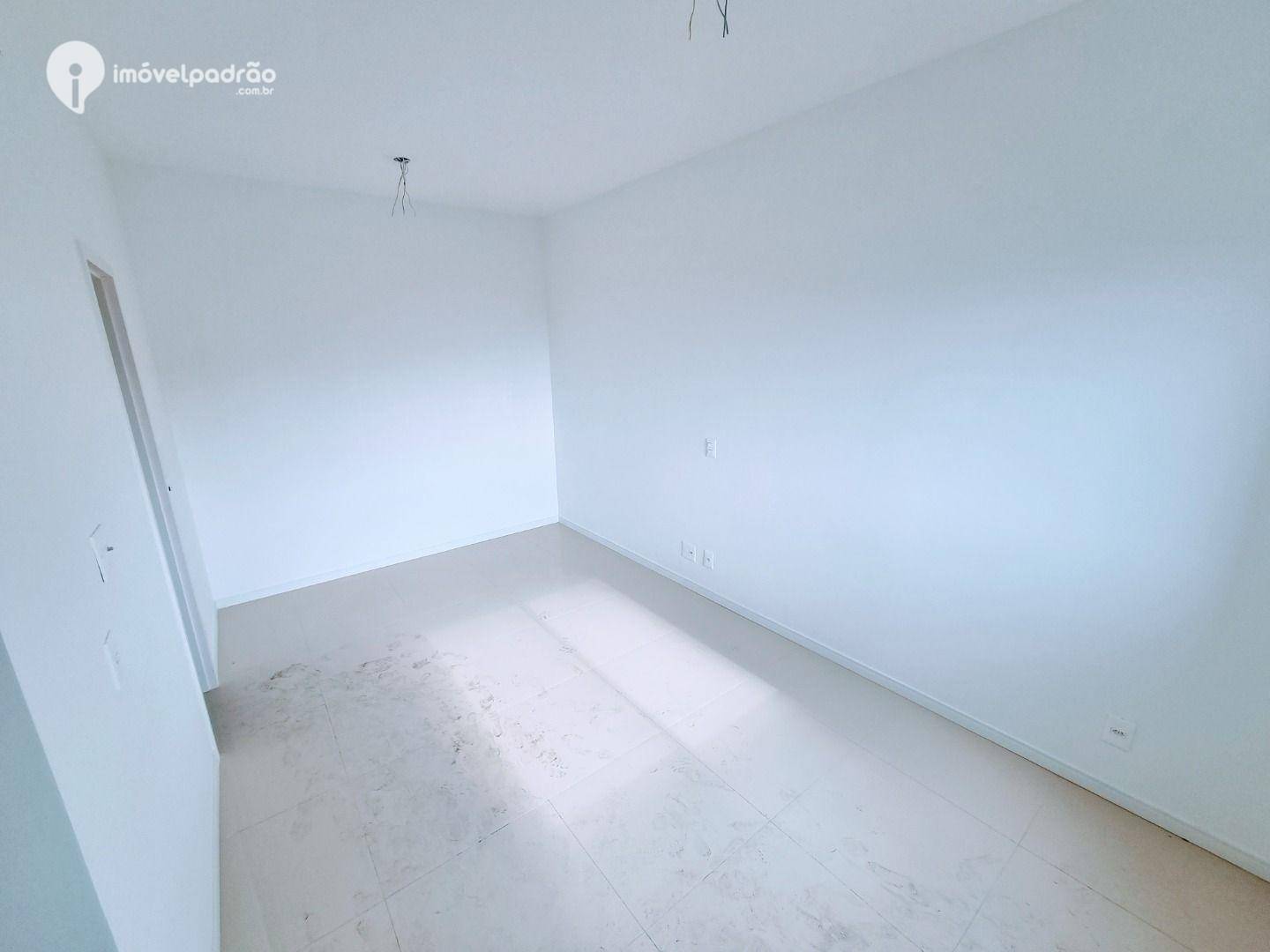 Apartamento à venda com 3 quartos, 125m² - Foto 19